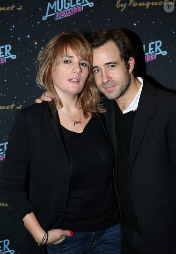 Marie-Amélie Seigner et son compagnon Benjamin Didier à la générale du spectacle de Thierry Mugler au Comedia, Mugler Follies, à Paris, le 18 décembre 2013.