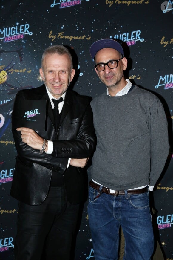Jean Paul Gaultier et Tanel Bedrossiantz à la générale du spectacle de Thierry Mugler au Comedia, Mugler Follies, à Paris, le 18 décembre 2013.