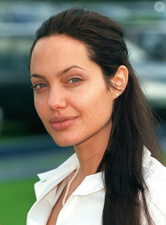Angelina Jolie en juillet 2000.