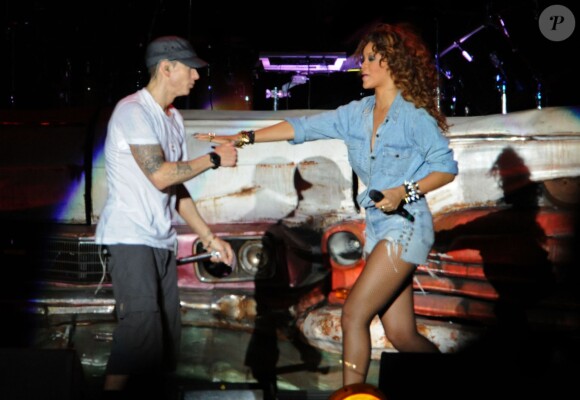 Eminem et Rihanna au V Festival, le 21 août 2011.