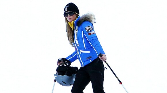 Paris Hilton, persuadée d'être une DJ respectée, s'éclate à Aspen