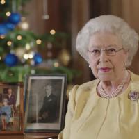 Elizabeth II : Le prince George de Cambridge au coeur de ses voeux de Noël 2013