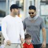 Ricky Martin avec son compagnon Carlos et leurs enfants Matteo et Valentino, à Sydney, le 29 mai 2013.
