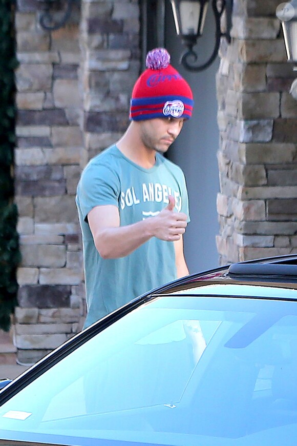 Ryan Sweeting a reçu sa BMW en guise de cadeau de mariage sous les yeux de son épouse Kaley Cuoco, le 2 janvier 2014 à Los Angeles