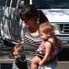 Kourtney Kardashian emmène ses enfants Mason et Penelope à une fete d'anniversaire à Los Angeles, le 15 septembre 2013.