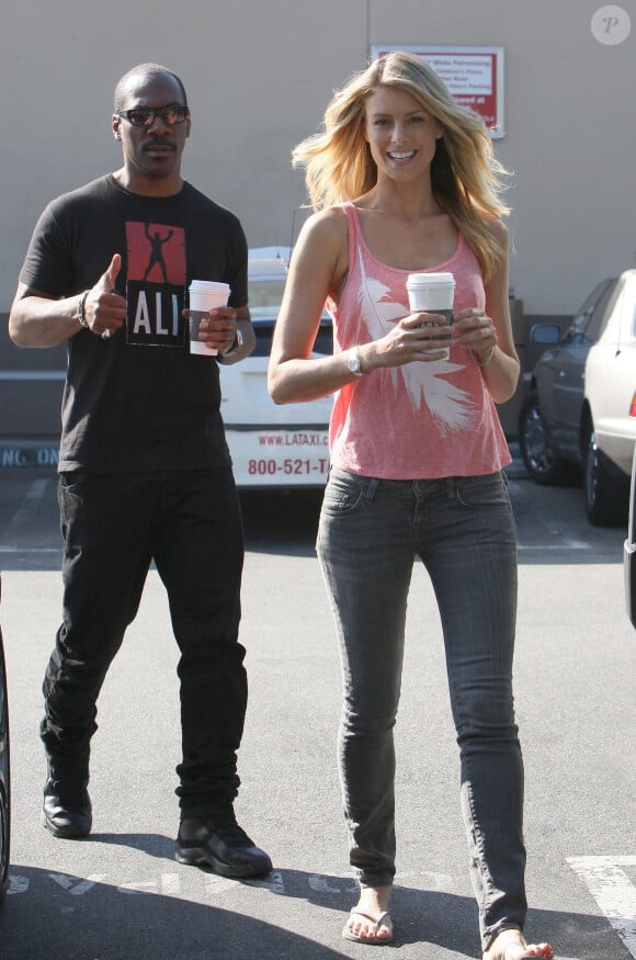Eddie Murphy et sa compagne Paige Butcher à Los Angeles le 27 octobre 2013.