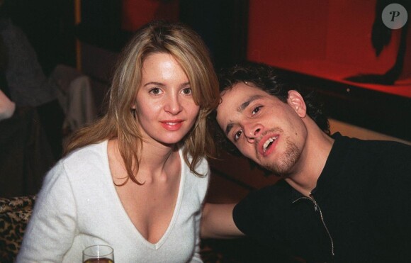 Michel Courtemanche et une amie à Paris le 28 novembre 1995. 