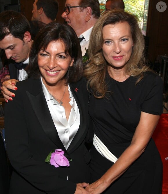 Anne Hidalgo et Valérie Trierweiler à Paris, le 27 septembre 2013.