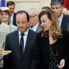 François Hollande et Valerie Trierweiler à l'Elysée, à Paris, le 9 janvier 2014.