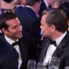 Bradley Cooper et Leonardo DiCaprio pendant le dîner des Golden Globe Awards au Beverly Hilton, Beverly Hills, Los Angeles, le 12 janvier 2014.