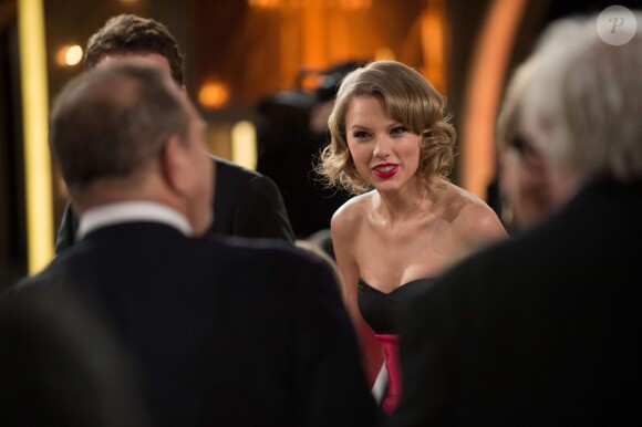 Taylor Swift pendant le dîner des Golden Globe Awards au Beverly Hilton, Beverly Hills, Los Angeles, le 12 janvier 2014.