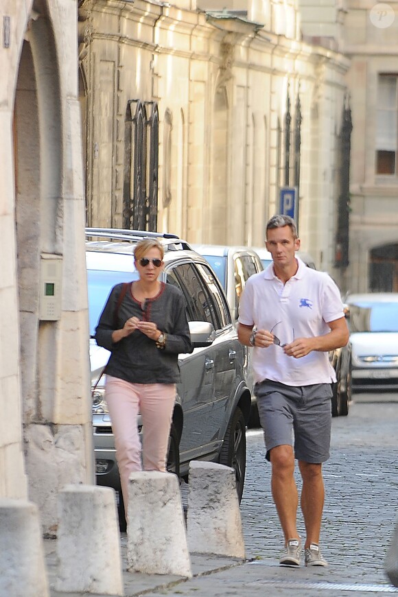 Cristina d'Espagne et son mari Iñaki Urdangarin, tous deux mis en examen dans le scandale Noos, le 5 septembre 2013 à Genève, en Suisse.