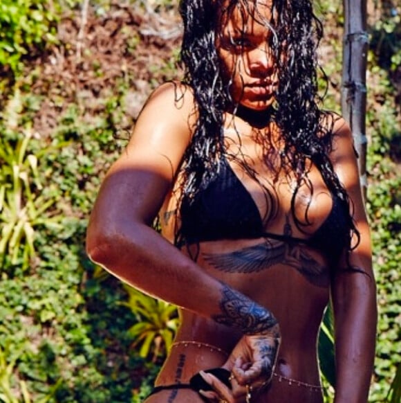 Rihanna très hot au Brésil en janvier 2014