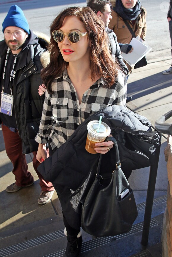 Rose McGowan se balade dans les rues de Park City à l'occasion du festival du film de Sundance, le 17 janvier 2014.