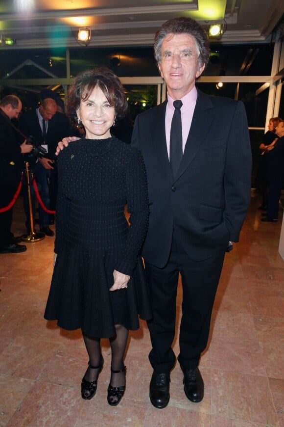 Jack Lang et sa femme Monique lors du Dîner de la mode pour le Sidaction au Pavillon d'Armenonville à Paris, le 23 janvier 2014.