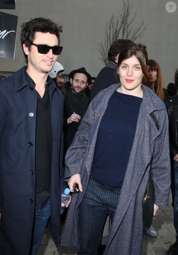 Valérie Donzelli et Jérémie Elkaïm arrive au défilé de mode Hommes Automne-Hiver 2014/2015 Dior Homme à Paris, le 18 janvier 2014.