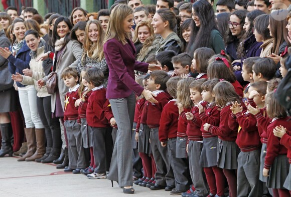 La princesse Letizia présidait dans un établissement d'Almeria le premier Congrès scolaire des maladies rares, le 24 janvier 2014