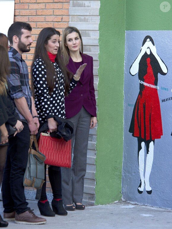 La princesse Letizia d'Espagne présidait dans un établissement d'Almeria le premier Congrès scolaire des maladies rares, le 24 janvier 2014
