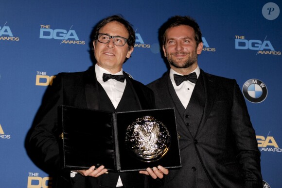 David O. Russell et Bradley Cooper à la 66e cérémonie des Directors Guild of America Awards, organisée au Hyatt Regency Century Plaza de Los Angeles, samedi 25 janvier 2014