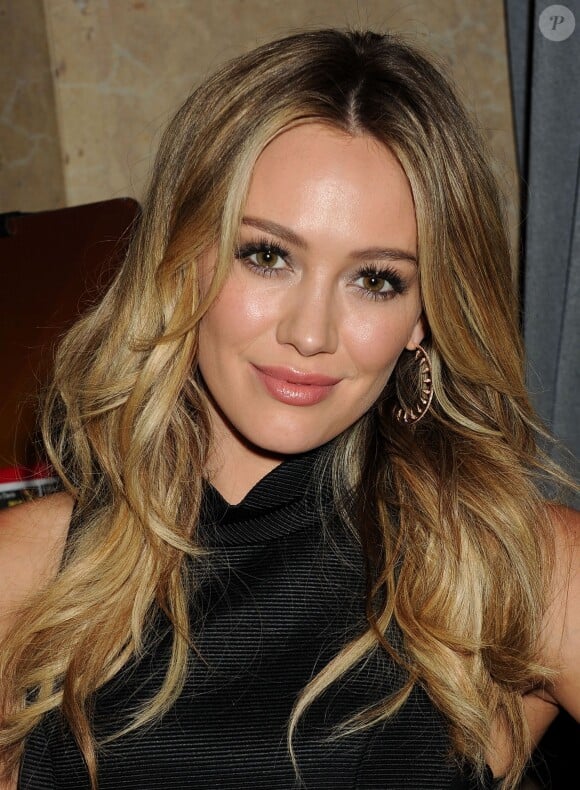 Hilary Duff lors de la soirée pré-Grammys organisée par le producteur Clive Davis à Los Angeles, le 25 janvier 2014.