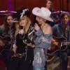 Miley Cyrus en duo avec Madonna lors de son concert MTV Unplugged, diffusé le 29 janvier 2014.