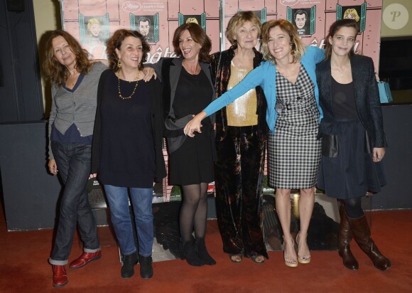 Marie Rivière, Noémie Lvovsky, Agnès de Sacy, Céline Sallette, Valeria Bruni-Tedeschi et sa mère Marisa Bruni-Tedeschi - Avant-première du film "Un château en Italie" à Paris, le 29 octobre 2013.