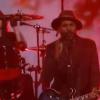 Dave Grohl, Joe Walsh et Gary Clark Jr. - While My Guitar Gently Weeps - hommage aux Beatles sur NBC, février 2014.