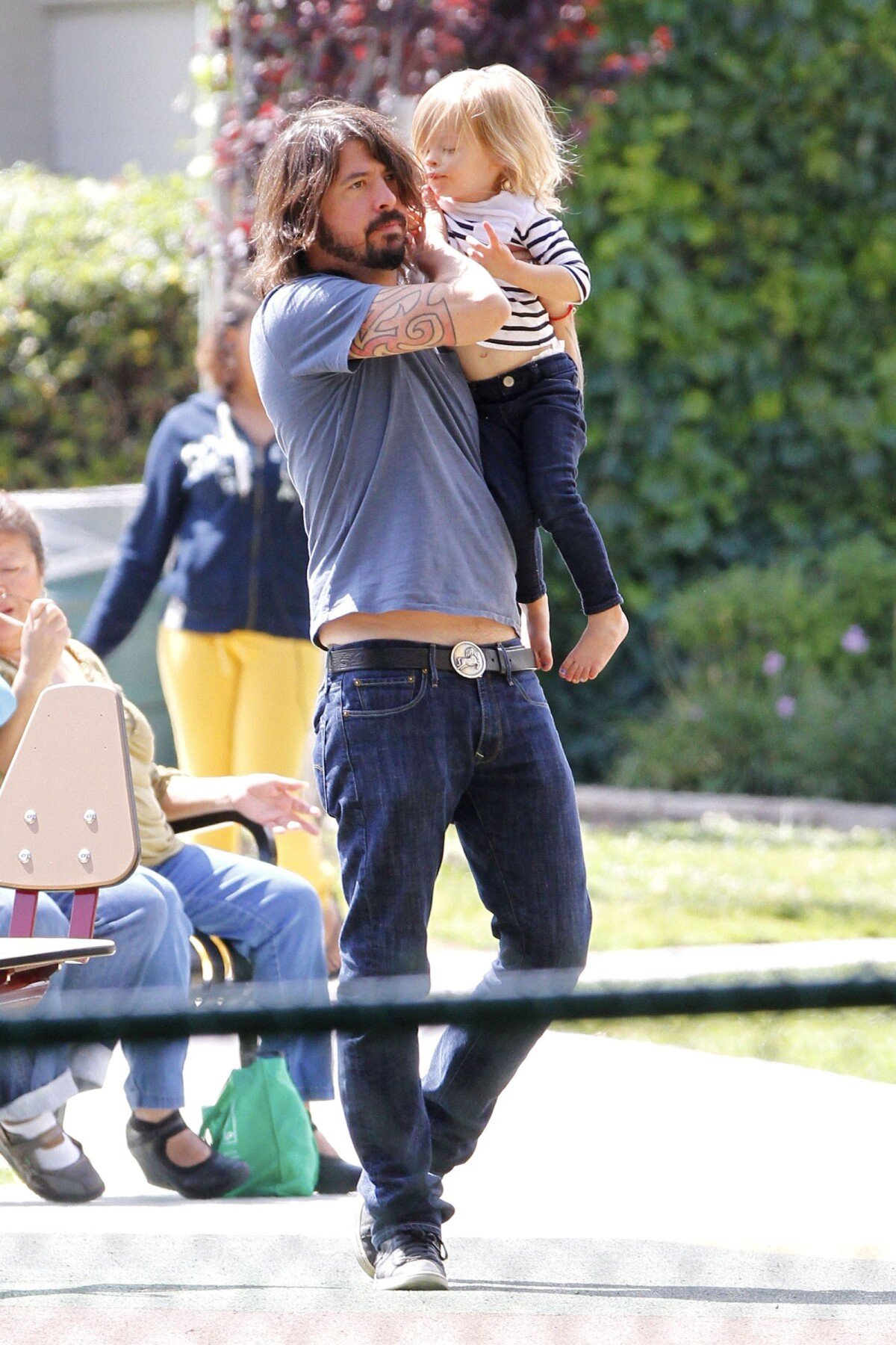 Vidéo : Dave Grohl et sa cadette, la petite Harper Willow, à Los