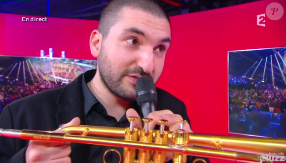 Ibrahim Maalouf et sa trompette quart de ton, inventée par son père - 29e cérémonie des Victoires de la Musique, au Zénith de Paris, le 14 février 2014.