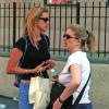 Julia Roberts et sa soeur Nancy Motes à New York le 10 août 2002.
