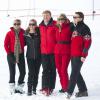 La famille royale néerlandaise au complet donnait rendez-vous à la presse le 17 février 2014 pour la séance photo officielle de son séjour aux sports d'hiver à Lech am Arlberg, en Autriche. Là où, deux ans plutôt, le prince Friso d'Orange-Nassau était piégé par une avalanche fatale.