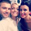 Caroline Receveur : ravissante en direct des Brit Awards 2014, le 19 février 2014 à Londres, avec Dannii Minogue et Antoni Ruiz
