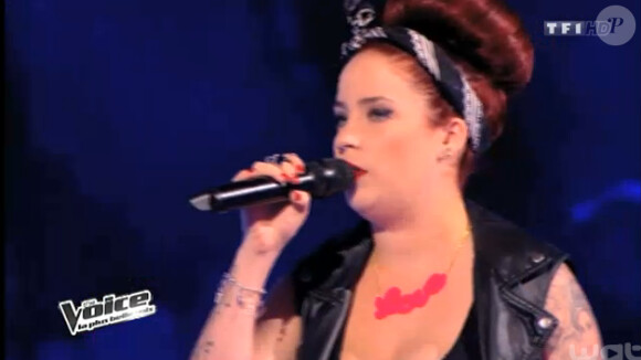 Manon contre Ayelya dans The Voice 3, le samedi 22 février 2014 sur TF1.