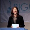 La princesse Mary de Danemark lors de l'ouverture de la conférence Bigmun (Birkerod Gymnasium Model United Nations) le 19 février 2014, une imitation grandeur nature des débats des Nations unies pour les jeunes.