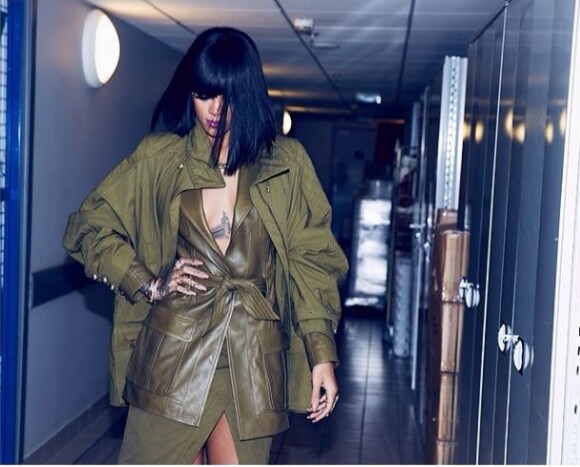 Rihanna, prête pour le défilé Balmain, à l'Hôtel de Ville. Paris, le 27 février 2014.