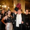 Kim Kardashian a assisté au bal de l'Opéra de Vienne avec sa mère Kris Jenner et Richard Lugner, l'homme d'affaires qui l'a invité. Le 27 février 2014.