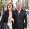 Bernard de la Villardière et sa femme Anne arrivent au Grand Palais pour assister au défilé Chloé. Paris, le 2 mars 2014.
