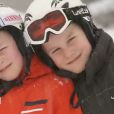 Les princes Emmanuel et Gabriel en vacances aux sports d'hiver à Verbier le 3 mars 2014