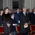 La reine Mathilde et le roi Philippe de Belgique honoraient le 18 février 2014 la traditionnelle messe à la mémoire des défunts de la famille royale, en l'église Notre-Dame de Laeken, à Bruxelles.