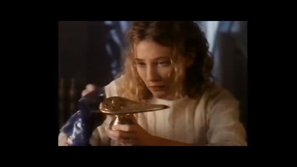 Cate Blanchett dans les années 1990 : Jeune fille rêveuse et gourmande !