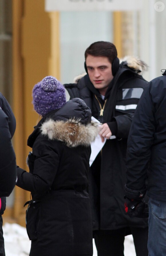 Robert Pattinson sur le tournage du film Life près de Toronto, le 4 mars 2014.