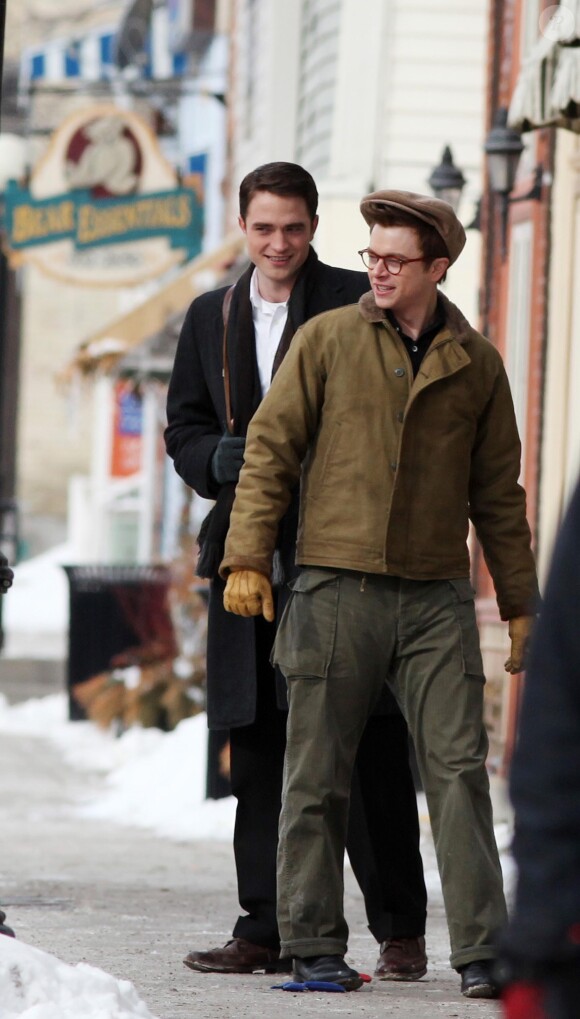 Robert Pattinson et Dane DeHaan sur le tournage du film "LIFE" à Toronto, le 4 mars 2014.