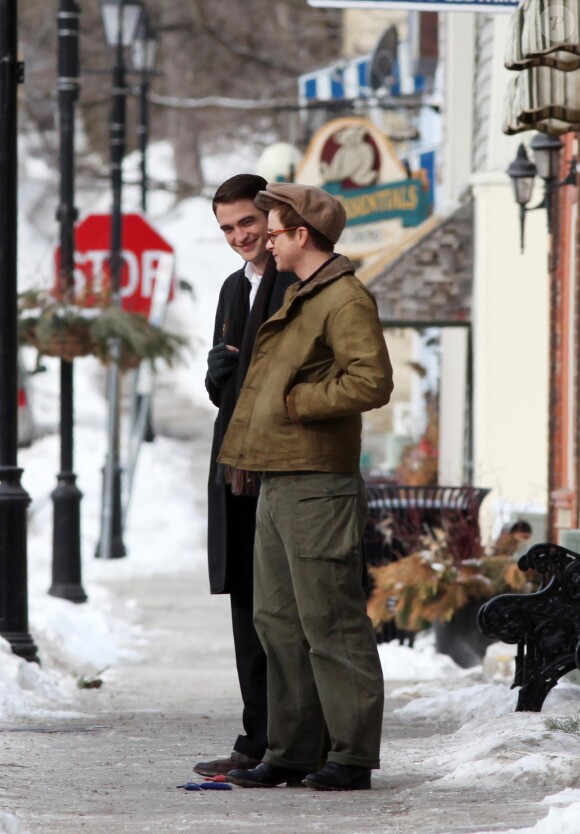 Robert Pattinson et Dane DeHaan sur le tournage du film "LIFE" à Toronto, le 4 mars 2014.