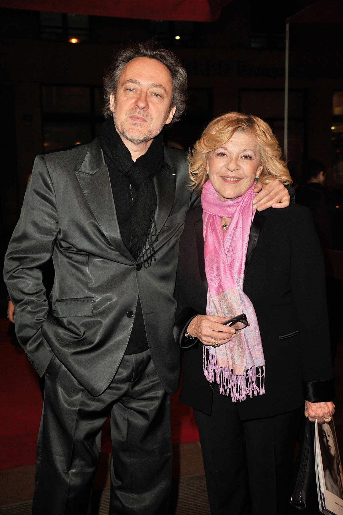 Photo : Nicoletta et son mari Jean-Christophe Molinier lors du gala Enfance  Majuscule, salle Gaveau à Paris le 10 mars 2014 - Purepeople