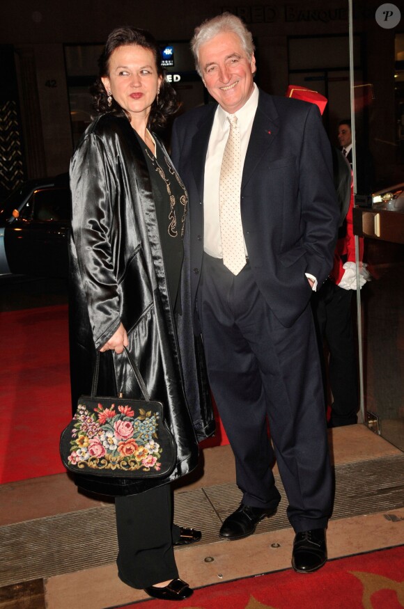 Jean-Loup Dabadie et sa femme Véronique lors du gala Enfance Majuscule, salle Gaveau à Paris le 10 mars 2014