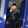 Kate Moss quitte le domicile de Cara Delevingne à Londres le 12/02/2014