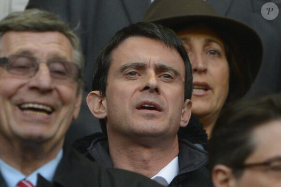 Manuel Valls  lors du match de rugby France-Irlande dans le cadre du tournoi des six nations, au Stade de France, à Saint-Denis. Le 15 mars 2014