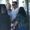 Exclusif - Ricky Martin va chercher ses fils Matteo et Valentino à l'école à Miami, le 16 mars 2014.