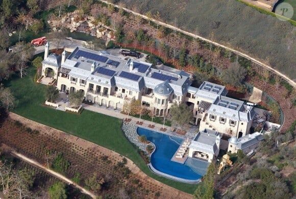 Vue aérienne de la maison de Tom Brady et de Gisele Bundchen à Los Angeles.
