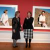 La reine Sonja de Norvège a visité l'exposition de Mette Tronvoll "Portraits de la reine Sonja" à la National Gallery à Oslo, le 18 mars 2014